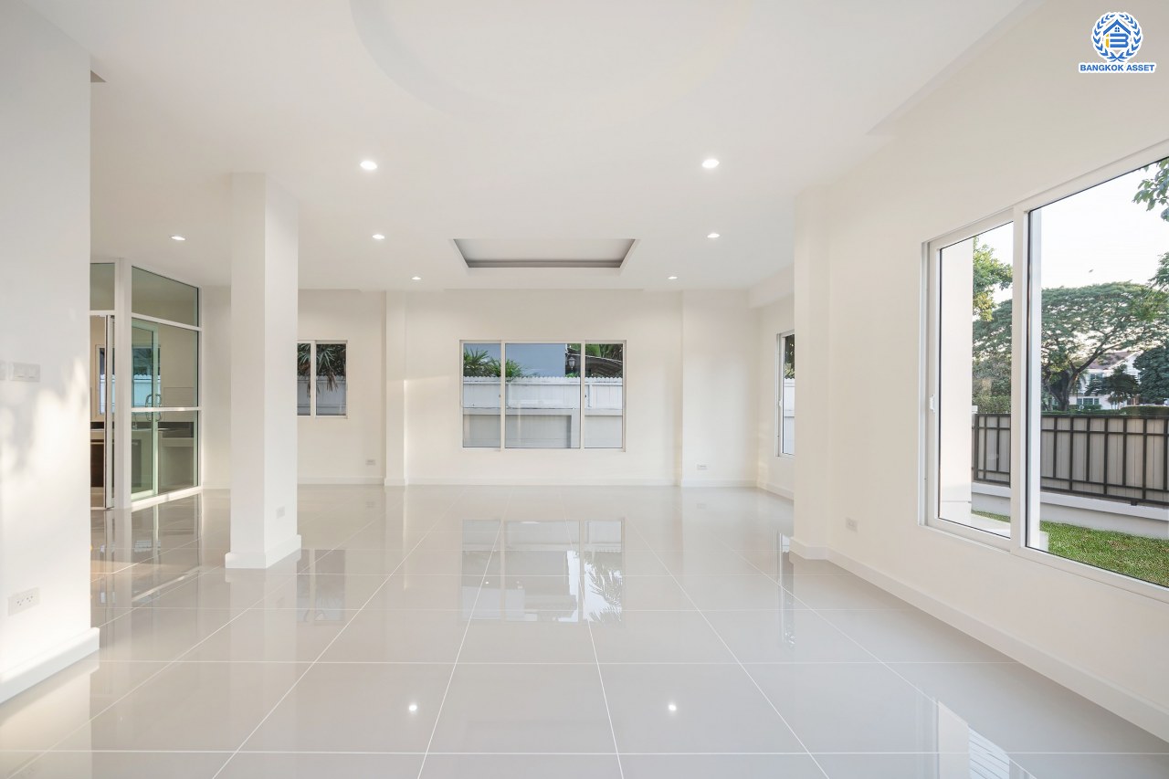 บ้านมือสองตกแต่งใหม่ โครงการ เพอร์เฟคเพลส1 ราชพฤกษ์ คุณภาพแบรนด์ Property Perfect เนื้อที่ 66.2 ตร.ว. ตอบโจทย์ทุกการอยู่อาศัย ฟังก์ชัน 3 ห้องนอน 3 ห้องน้ำ 2 ที่จอดรถ บนทำเลติดถนนราชพฤกษ์ ใกล้วงเวียนพระราม5 รถไฟฟ้าสายสีม่วง "สถานีบางรักน้อยท่าอิฐ" และจุดขึ้นทางด่วน "กาญจนาภิเษก"